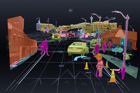 L'opera d'arte video generata dall'intelligenza artificiale mostra una strada con pedoni e automobili